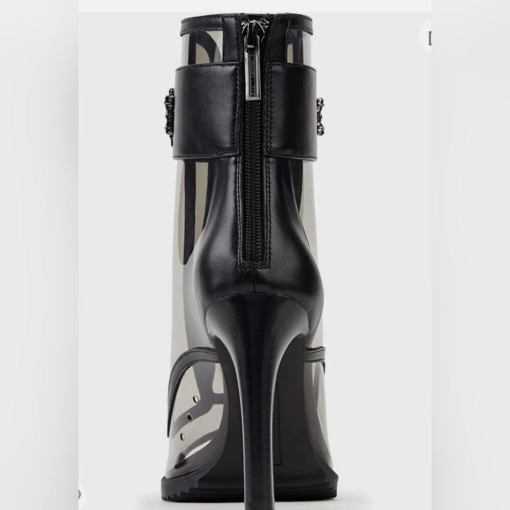 NWT Karl Lagerfeld Paris Elegant Black Ankle Boots - Picture 2 of 3